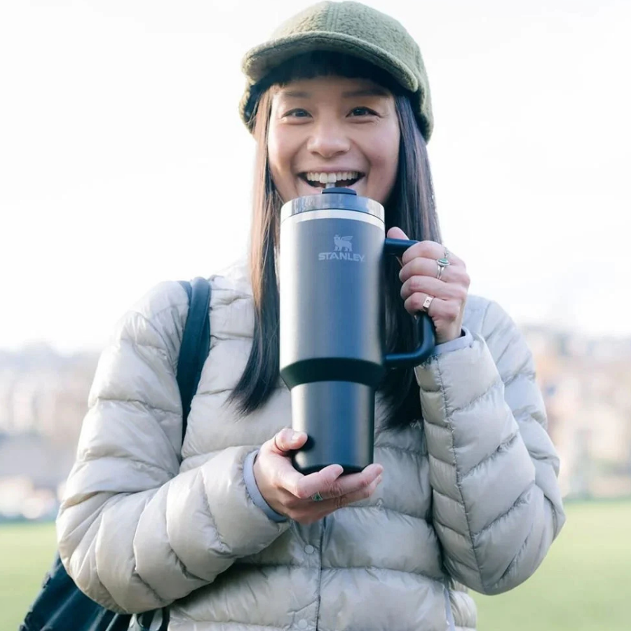 Stanley Quencher Pipetli Termos Bardak 1.18 Lt Siyah