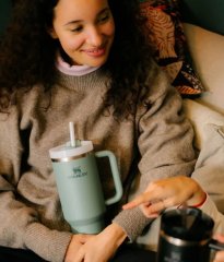 Stanley Quencher Pipetli Termos Bardak 1.18 Lt Yeşil